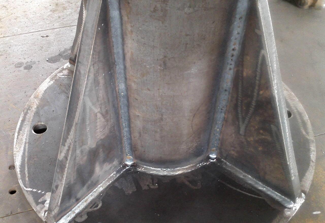 钣金加工零件连接的方式有哪些？-泉州胡涛照明工程设计有限公司
